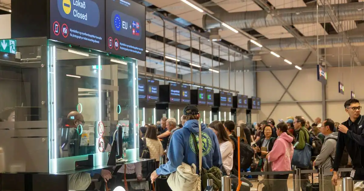 Gripin með 18 kíló af kókaíni á Keflavíkurflugvelli