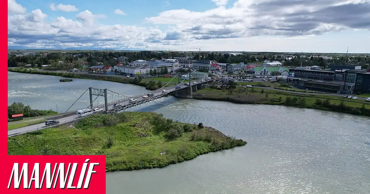 Gripinn við ólöglega farþegaflutninga á Selfossi
