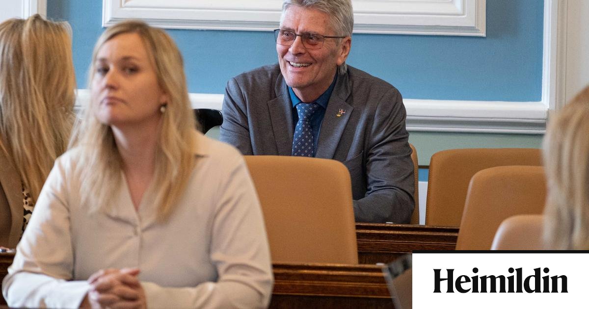 Guðmundur Ingi hættir í Flokki fólksins