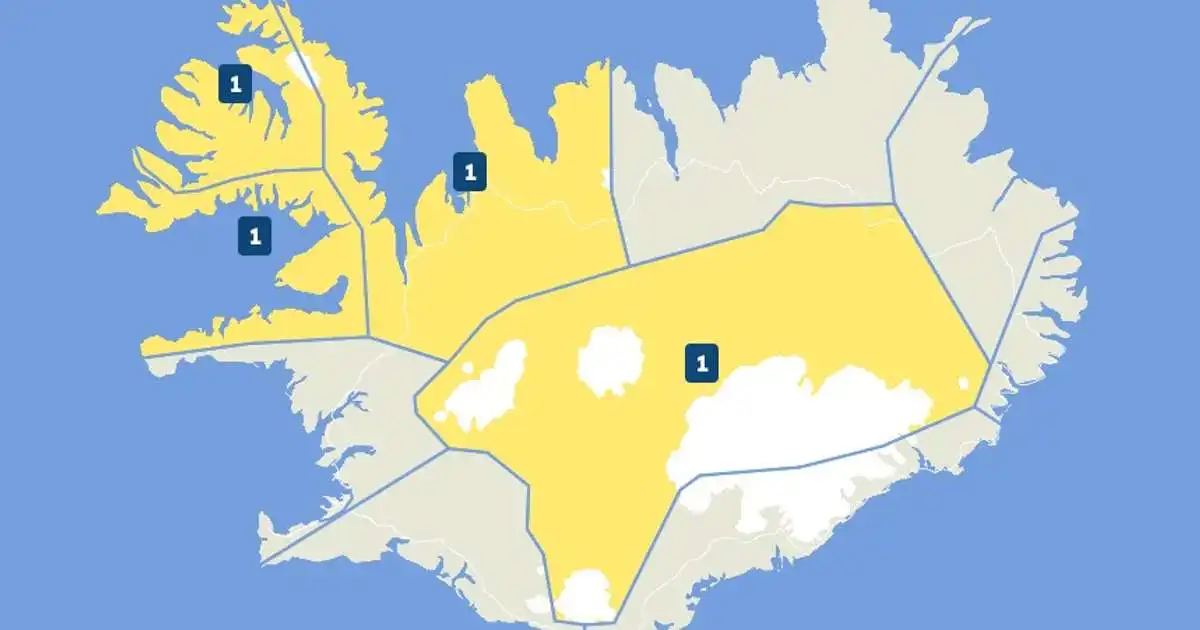 Gular viðvaranir norðvestan til og á miðhálendinu