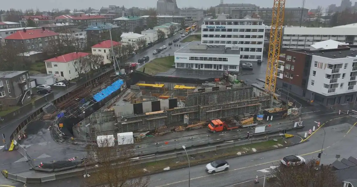 Hagnast um milljarða á bensínstöðvarlóðum í Reykjavík