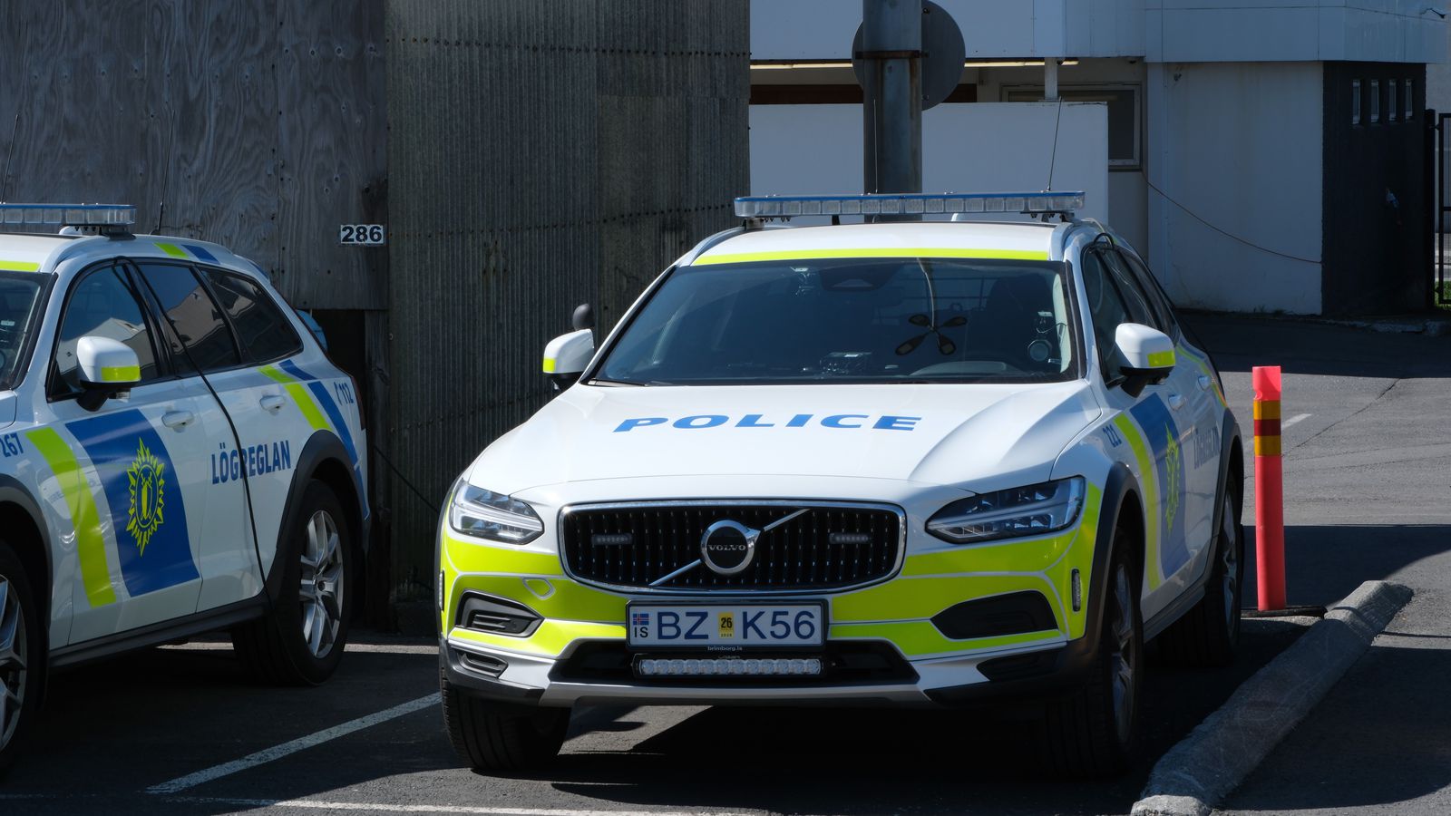 Hand­tekinn eftir að hafa valdið um­ferðar­slysi - Vísir