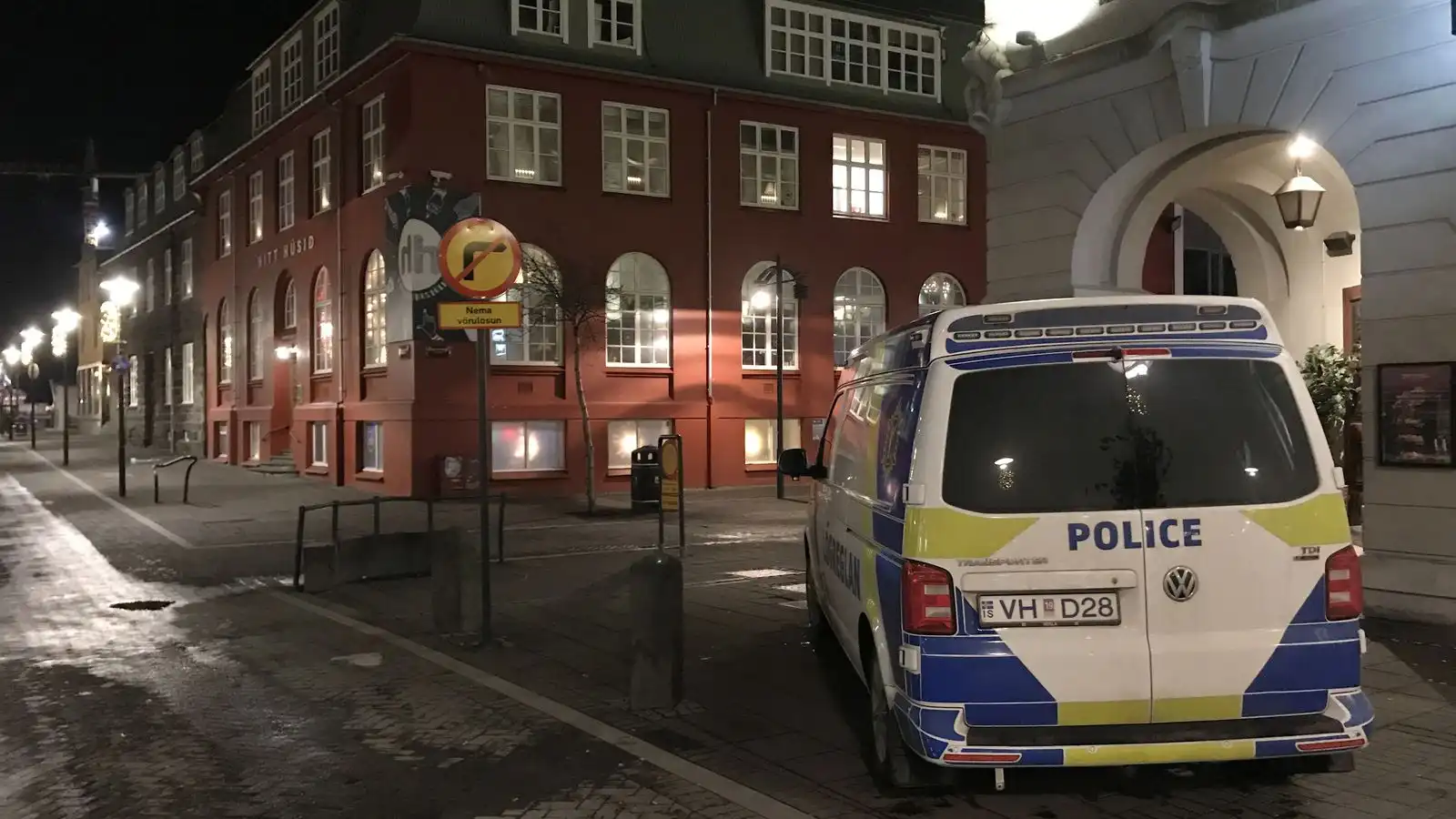 Hand­tekinn grunaður um að beita piparúða - Vísir