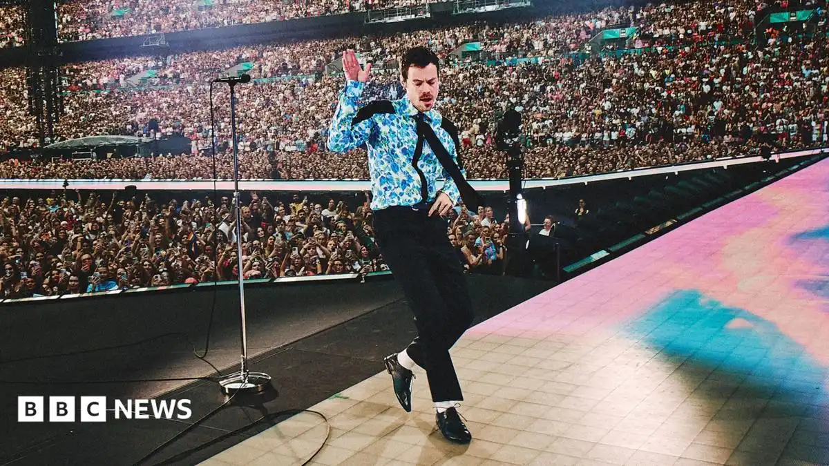 Harry Styles beats Taylor Swift's and Coldplay's Wembley records