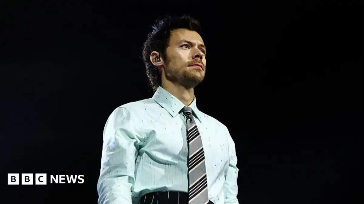 Harry Styles debuts emotional new song dedicated to Liam Payne