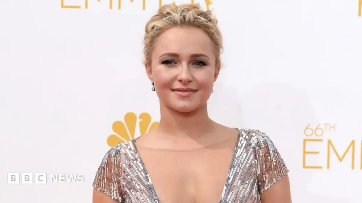 Hayden Panettiere: Tributes to actress as coroner finds 'no signs of trauma'