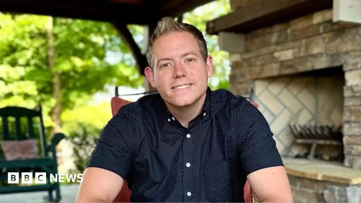 He bought a fitness supplement online to bulk up, but ended up losing his mind