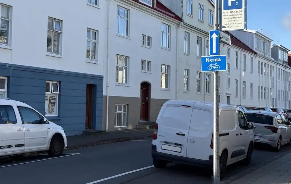 Heimilt að hjóla gegn einstefnu í gamla Vesturbænum
