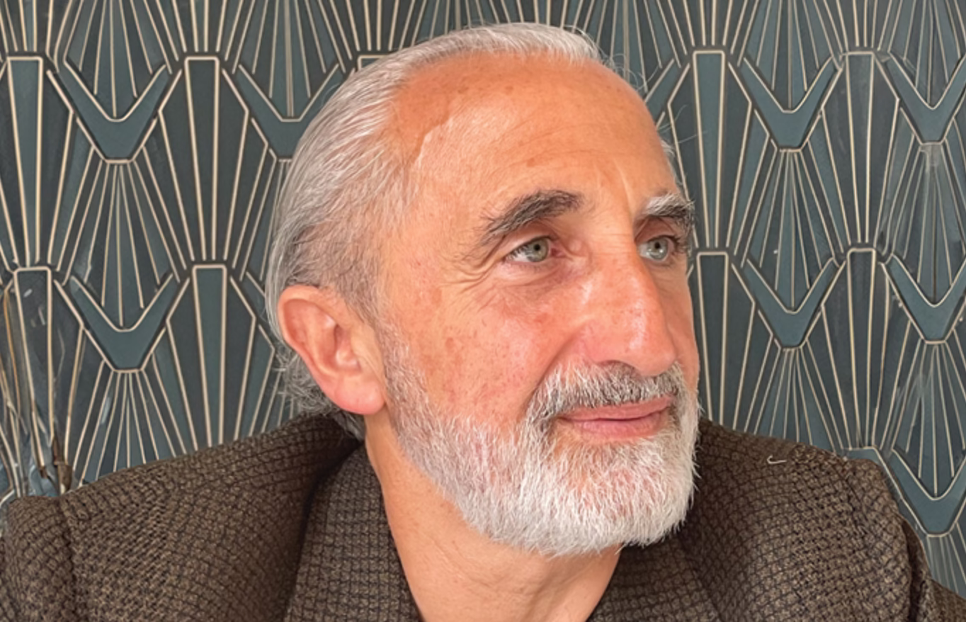 Heimsfrægur sálfræðingur vísar í mál ungu stúlknanna sem blekktar voru upp í bíl með eldri mönnum og segist hafa varað við þróuninni