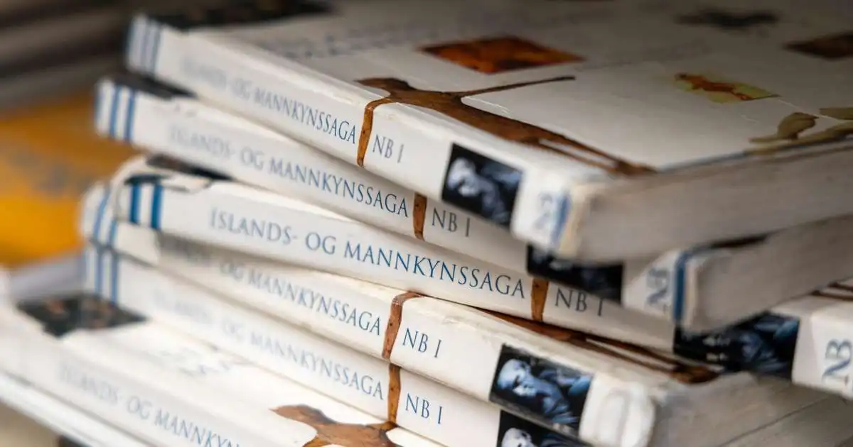Helmingur drengja með grunnhæfni í lesskilningi
