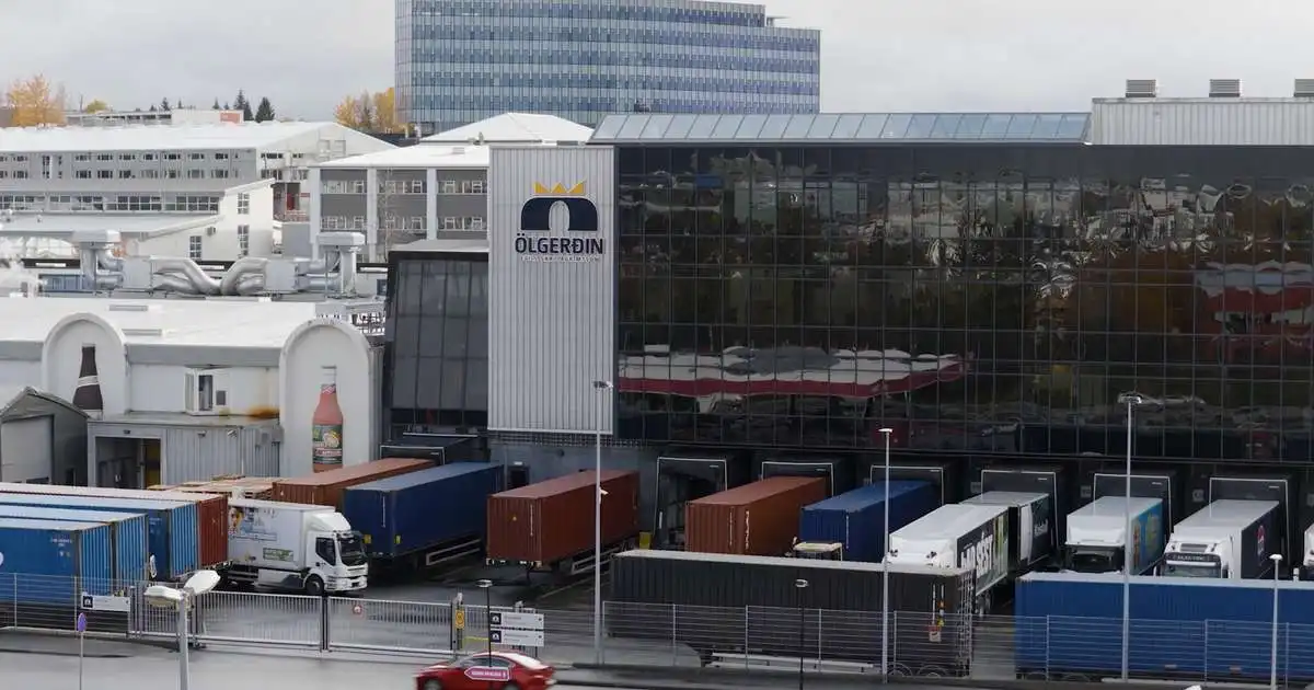 Hendur nemendafélaga, útihátíða og KSÍ bundnar