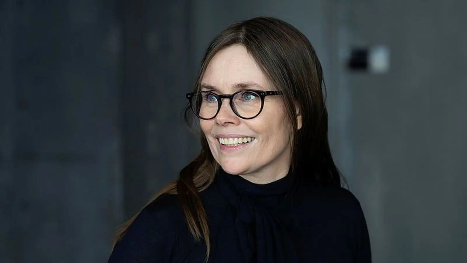 „Hjá­kát­legt“ sé að ræða verð á kaffi­bollum í Búda­pest - Vísir