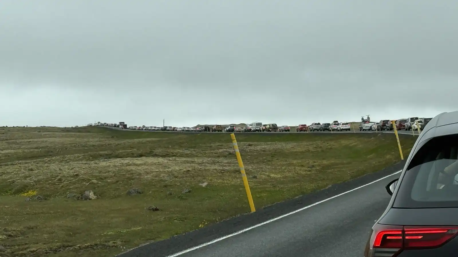 Holta­vörðu­heiði lokað - Vísir