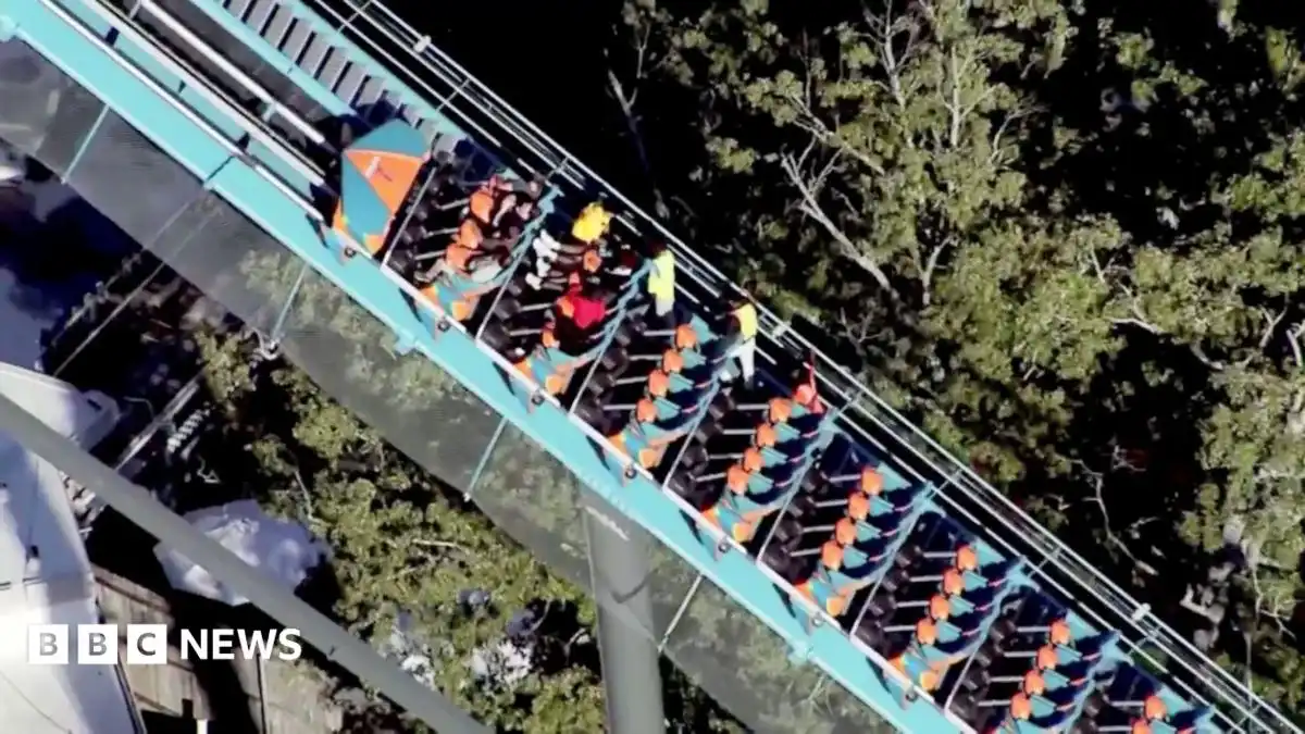 Horrified witnesses recount fatal rollercoaster incident at Six Flags