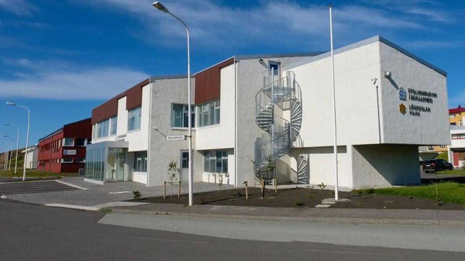 Hótaði að drepa konu og hundinn hennar - Vísir