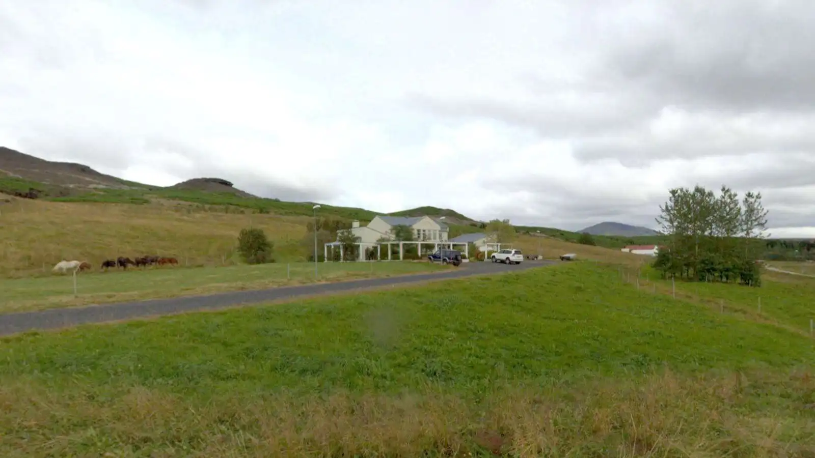 Húsið að Mosfelli tekið í gegn og biskup flytur inn - Vísir
