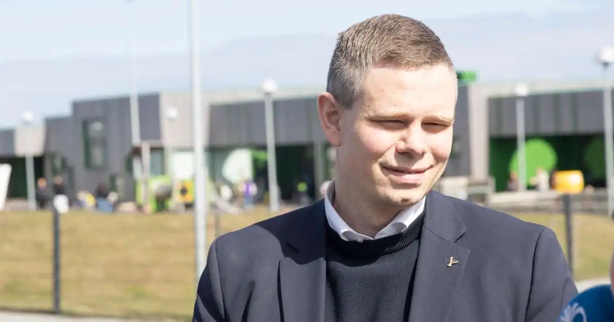 Hver verða laun nýrra kjörinna bæjarstjóra á Akureyri og í Reykjanesbæ?