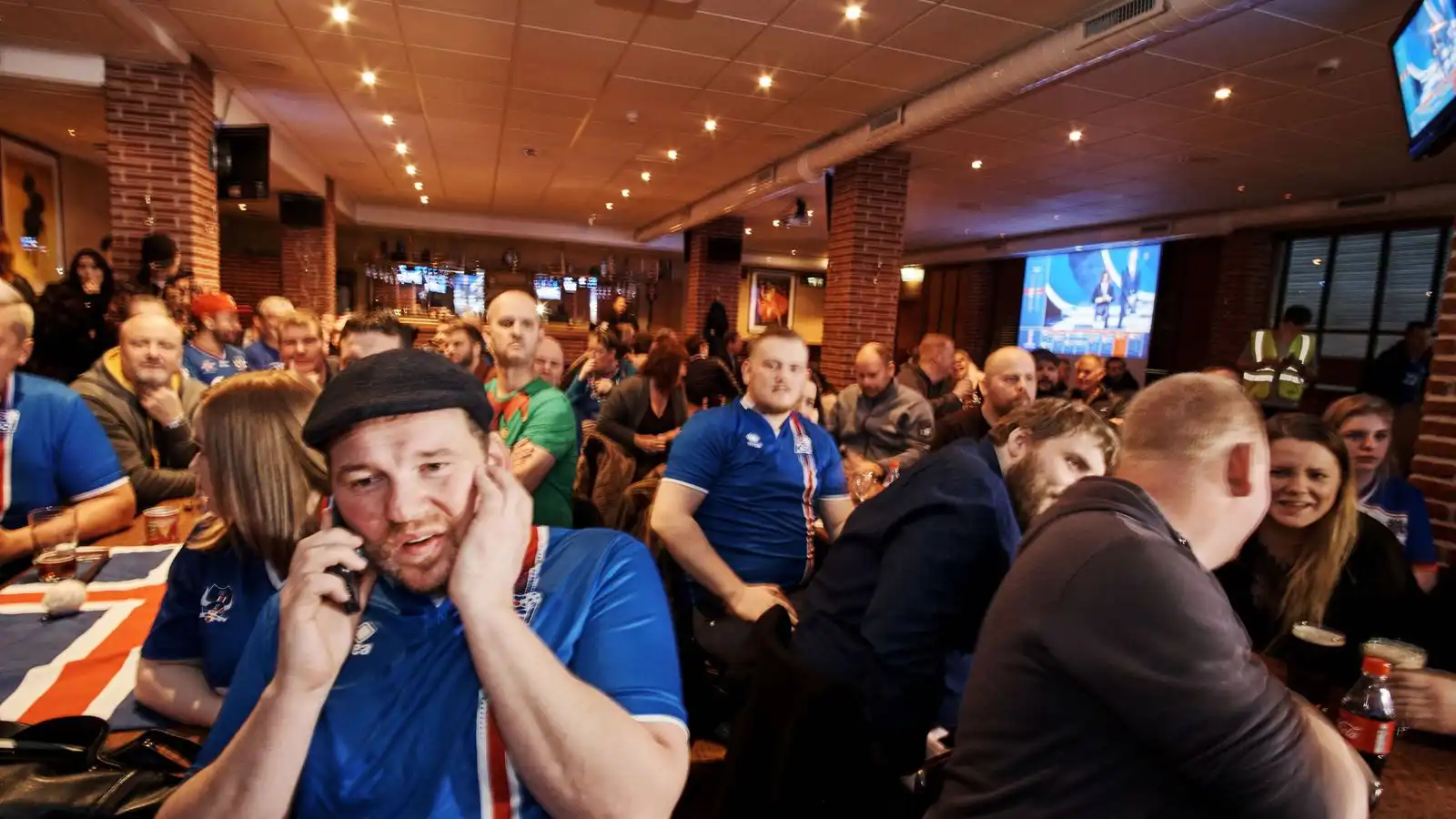 Hvernig eiga antisportistar að lifa HM af? - Vísir