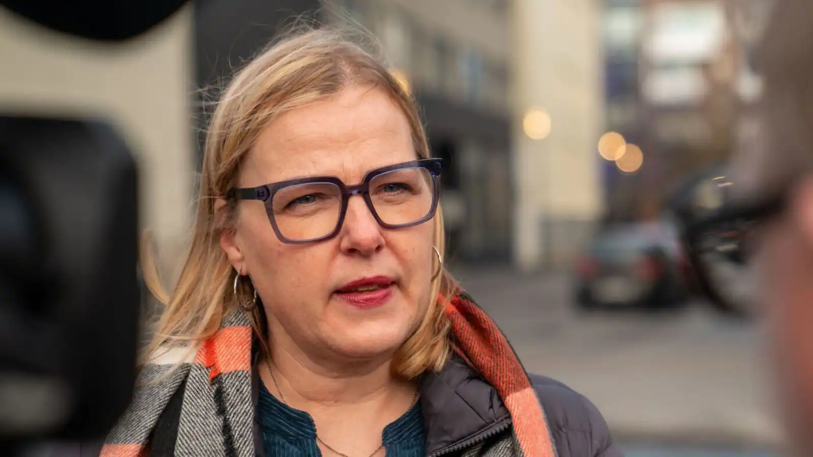 Hvetur al­menning til að vera á varð­bergi - Vísir