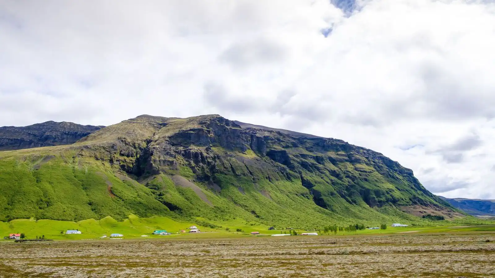 Hviður allt að 30 metrar á sekúndu á Suð­austur­landi - Vísir