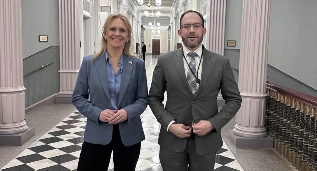 Í bland við tröllin