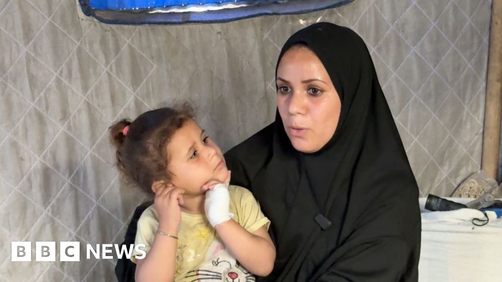 'If we sleep they bite': Rats and weasels infest camps for displaced Gazans