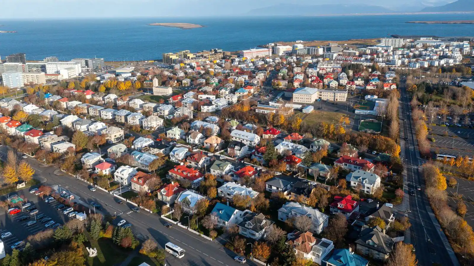 Illa lagður pallbíll upp­hafið að nágrannaerjum - Vísir