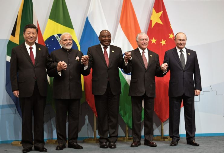 Indversk stjórnvöld sökuð um að breiða út veganisma á BRICS fundi – Sjáðu matseðilinn
