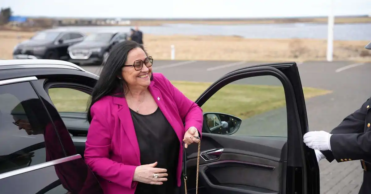 Inga snúin aftur úr veikindaleyfi: „Nú er skvísan á leiðinni á ríkisstjórnarfund“