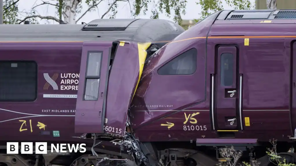 Injured ticket inspector 'a hero' in fatal Bedford train crash