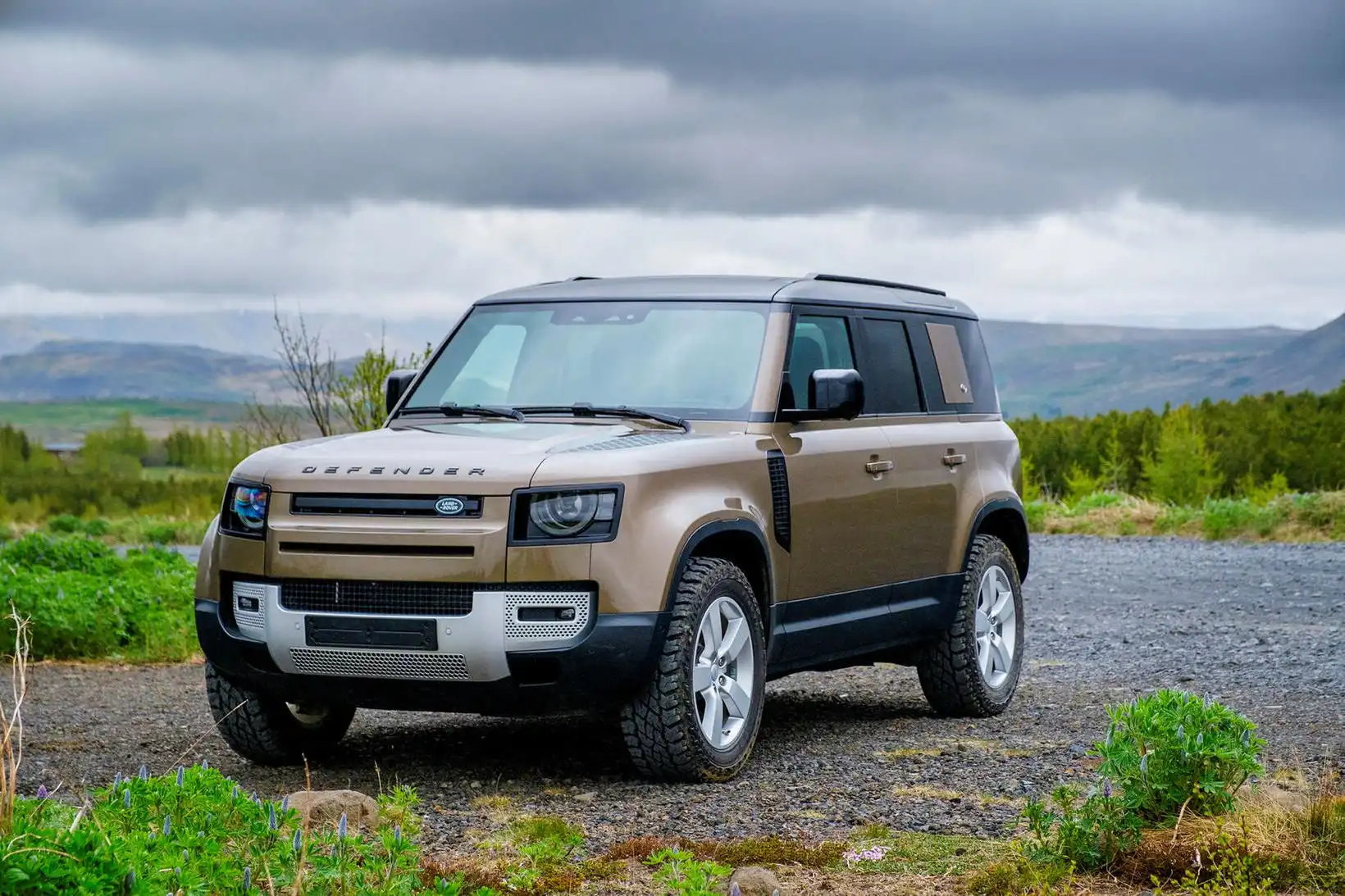 Innkalla 4 tegundir Land Rover bíla - MBL.IS