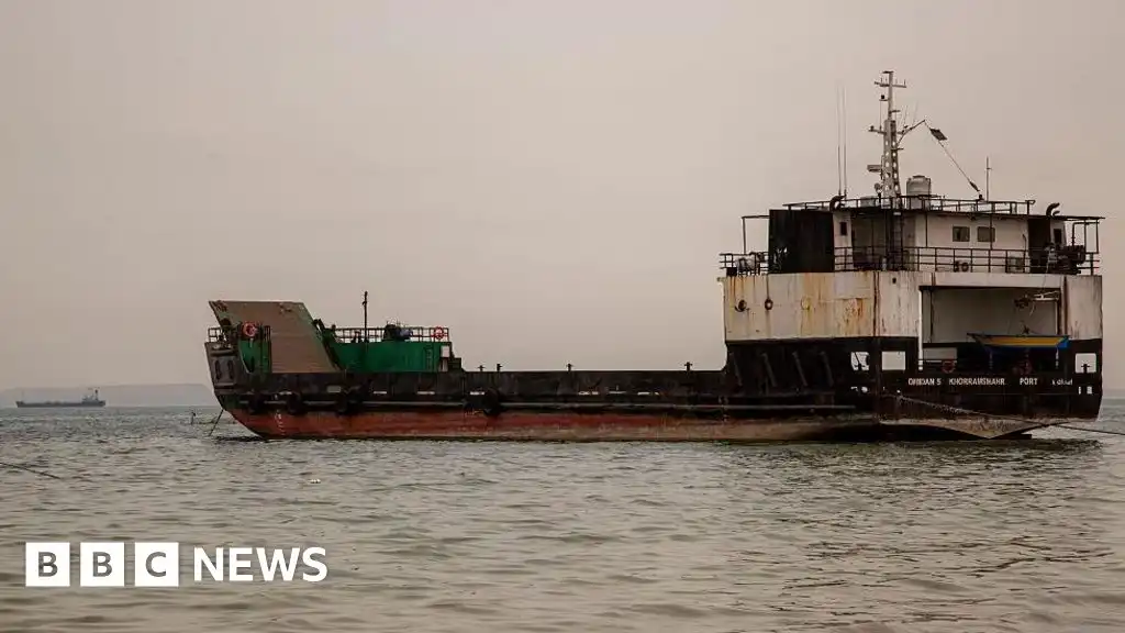 Iran says Strait of Hormuz cannot be re-opened due to ceasefire breaches