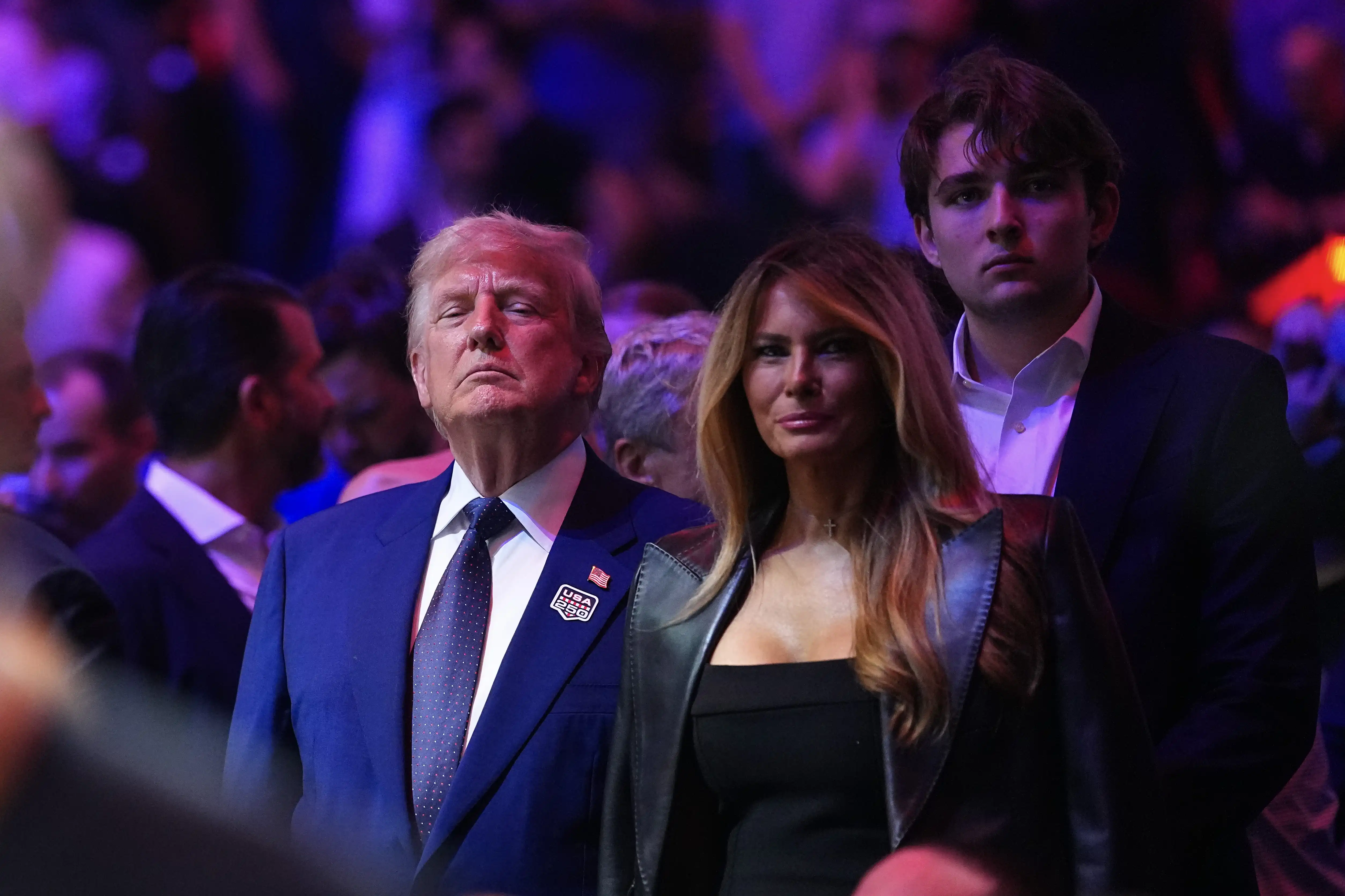 Íranir hóta að myrða Barron Trump