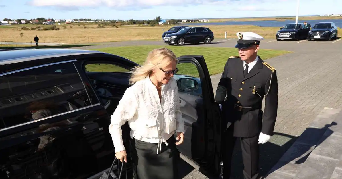 Ísland þvert á flokka vill að Þorgerður Katrín segi af sér