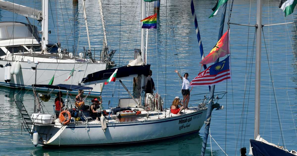 Ísraelsher stöðvar för 80 báta