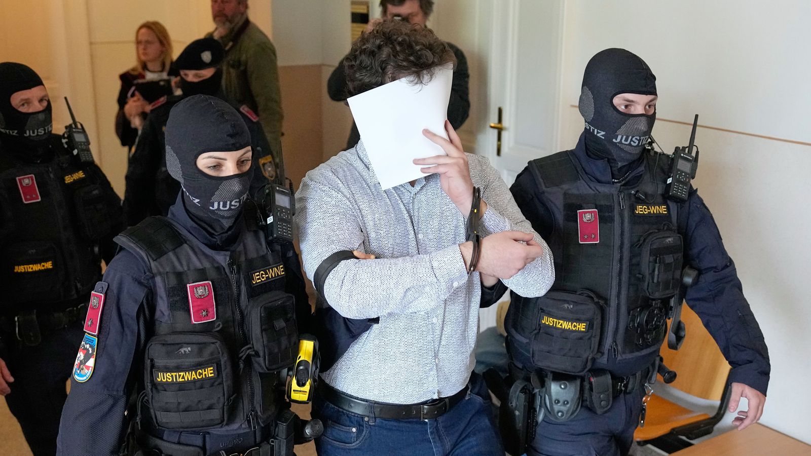 Játaði að hafa skipu­lagt hryðju­verk á tón­leikum Swift - Vísir