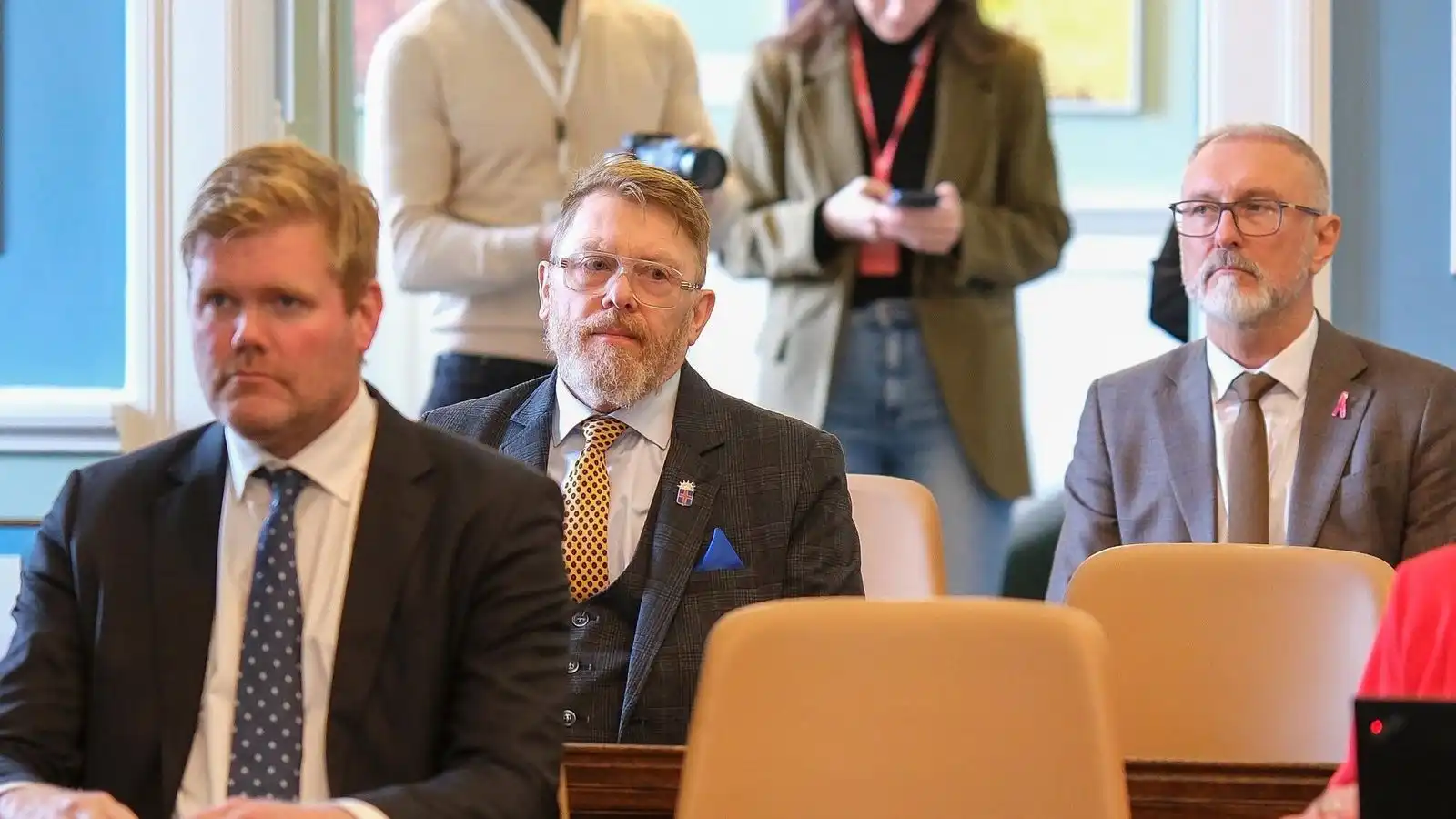 Jón Gnarr lætur af vara­for­mennsku og tveimur varasætum - Vísir
