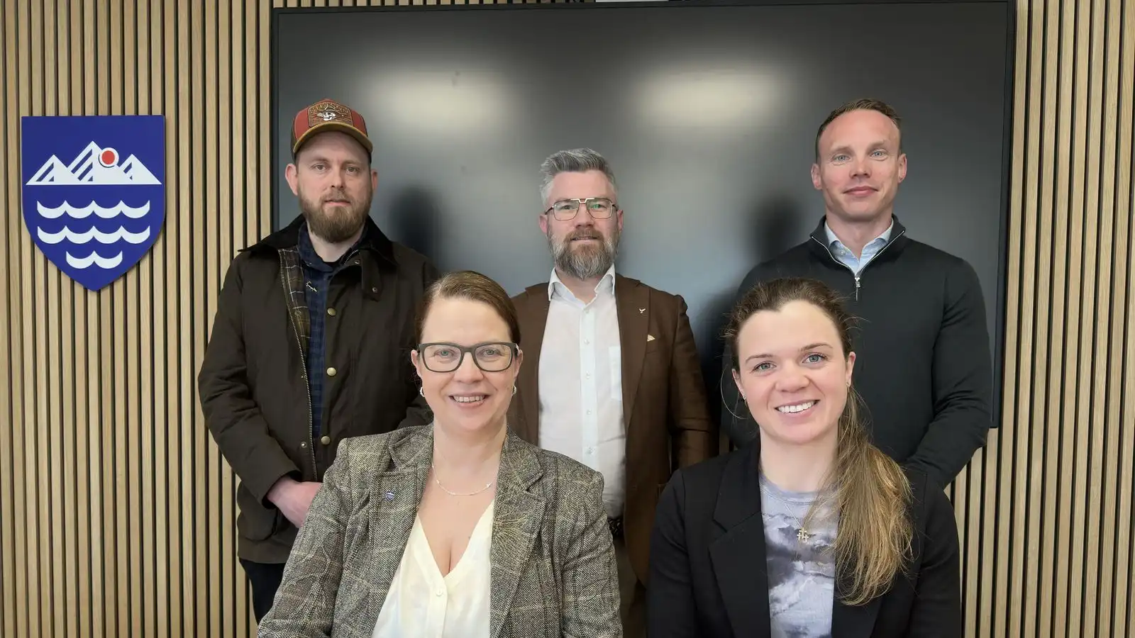 Jóna Árný endurráðin bæjar­stjóri - Vísir