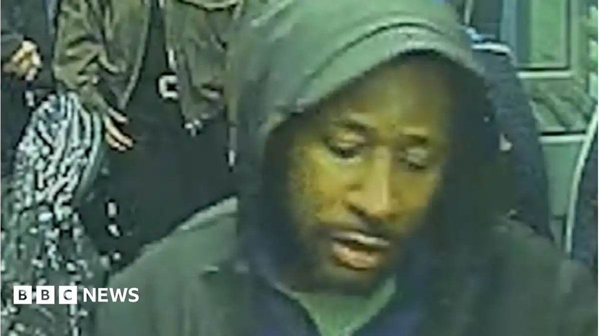 Jury shown CCTV of Huntingdon train staff using frying pan in defence