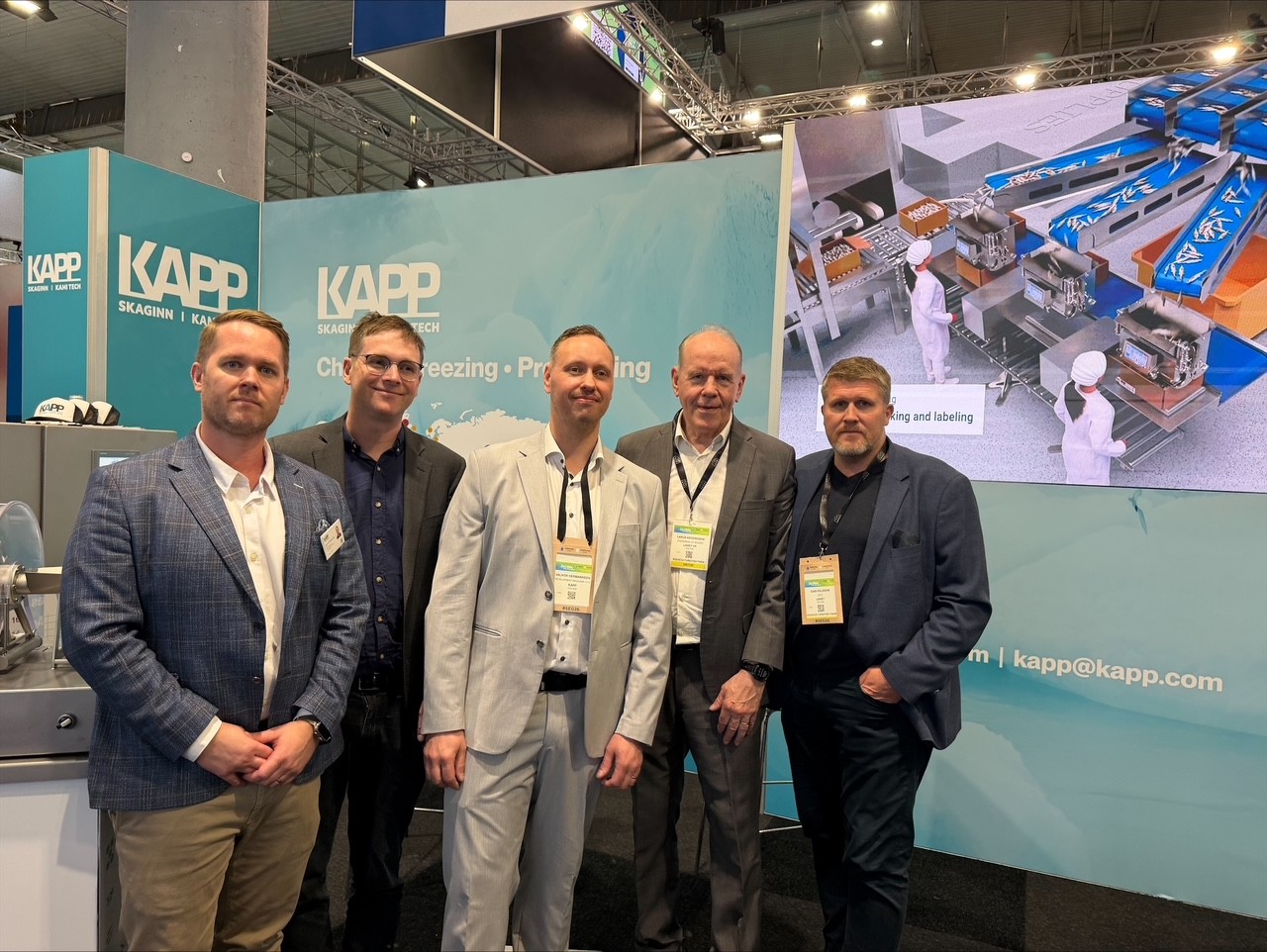 KAPP og Laxey undirrituðu samning í Barcelona - DV