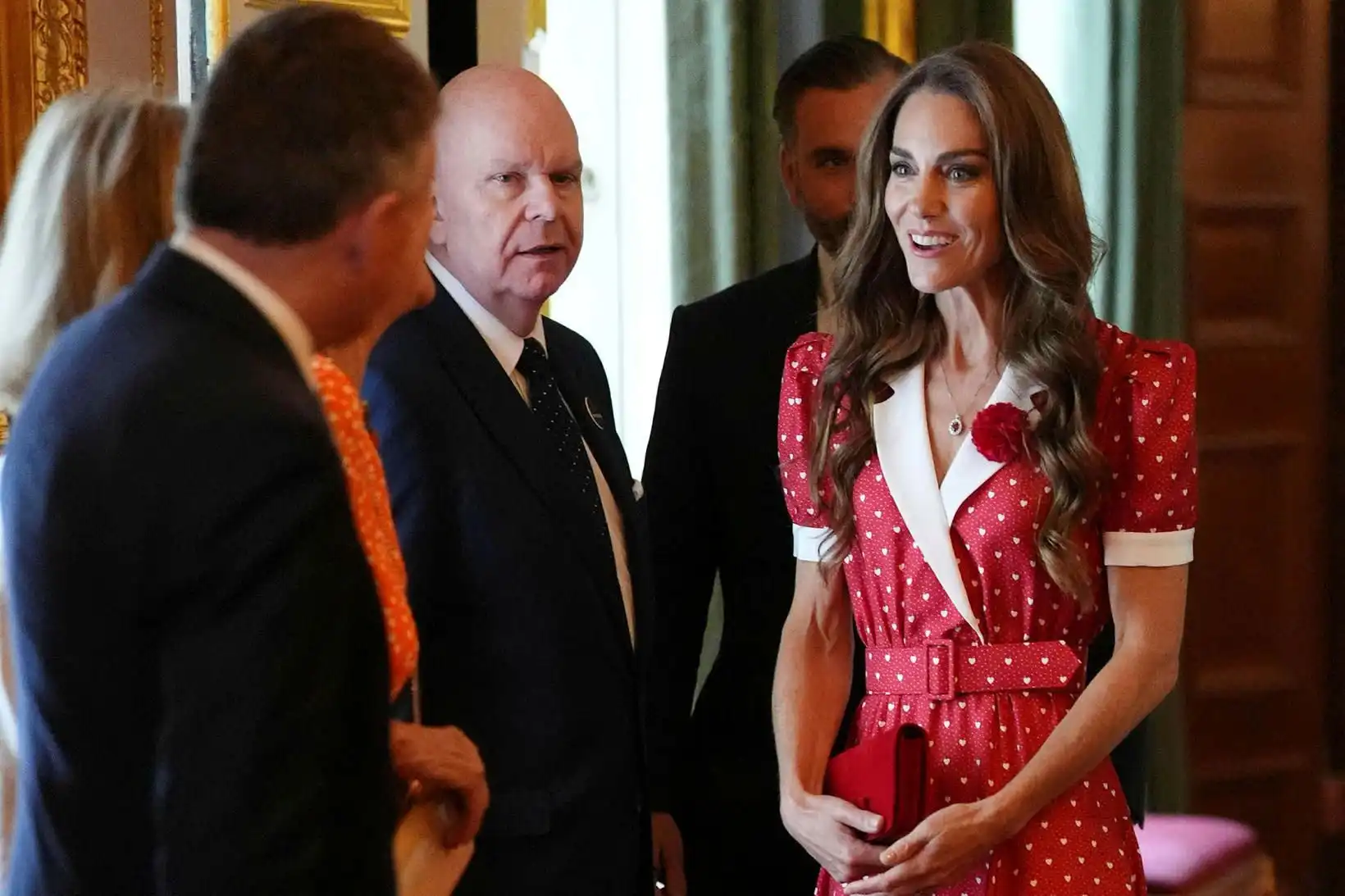 Katrín prinsessa geislaði í doppóttum kjól - MBL.IS