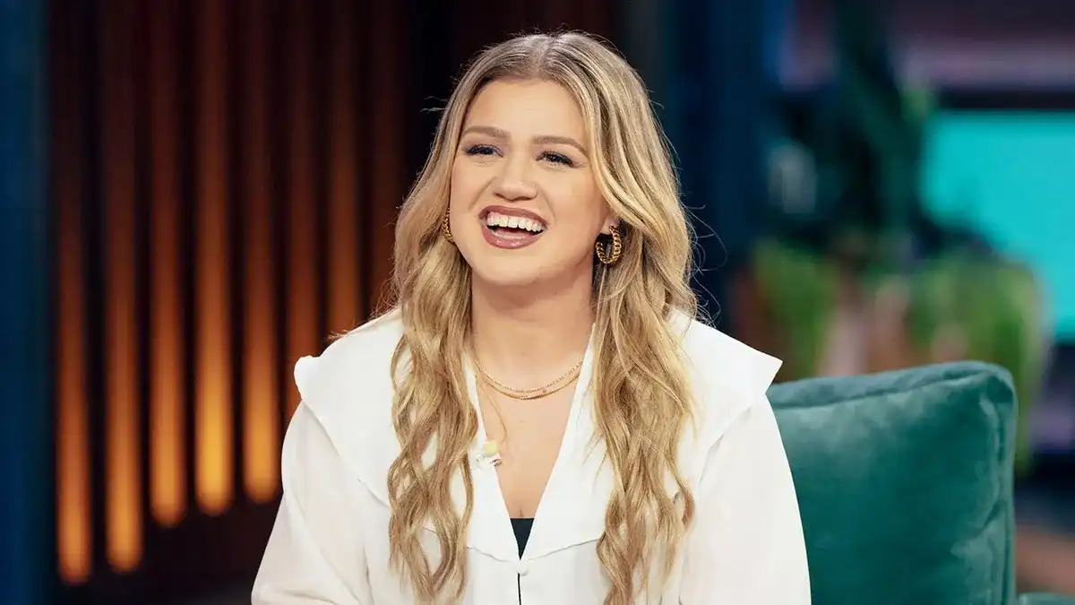 Kelly Clarkson og verslun í Brooklyn leiða saman hesta sína: „Þú ert ekki bara dónalegur, þú ert líka lygari“