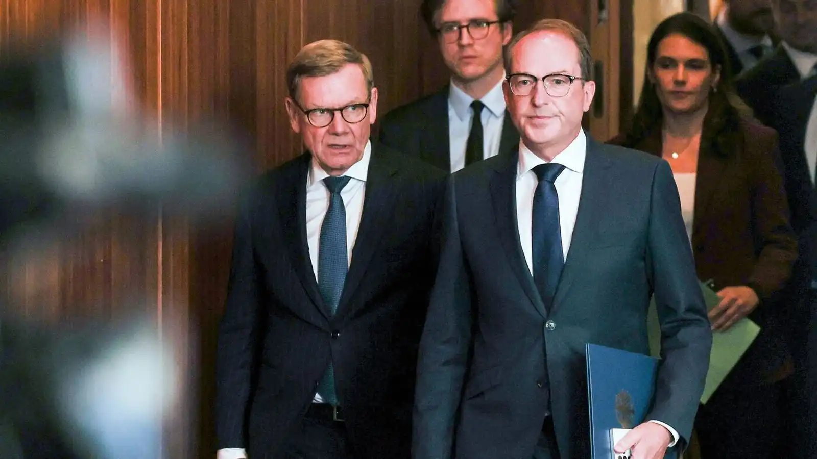 Kenna Rússum um sprengidrónana á flug­vellinum - Vísir