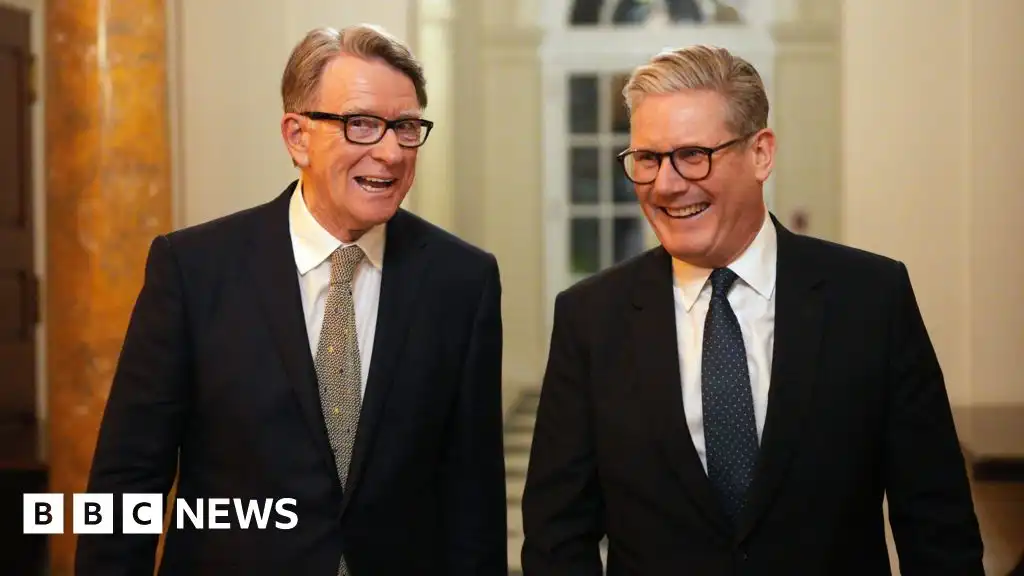 Key messages between Mandelson and ministers