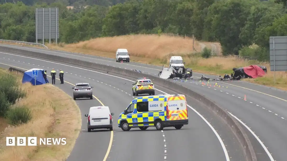 Kildare: Officers told not to pursue car on motorway