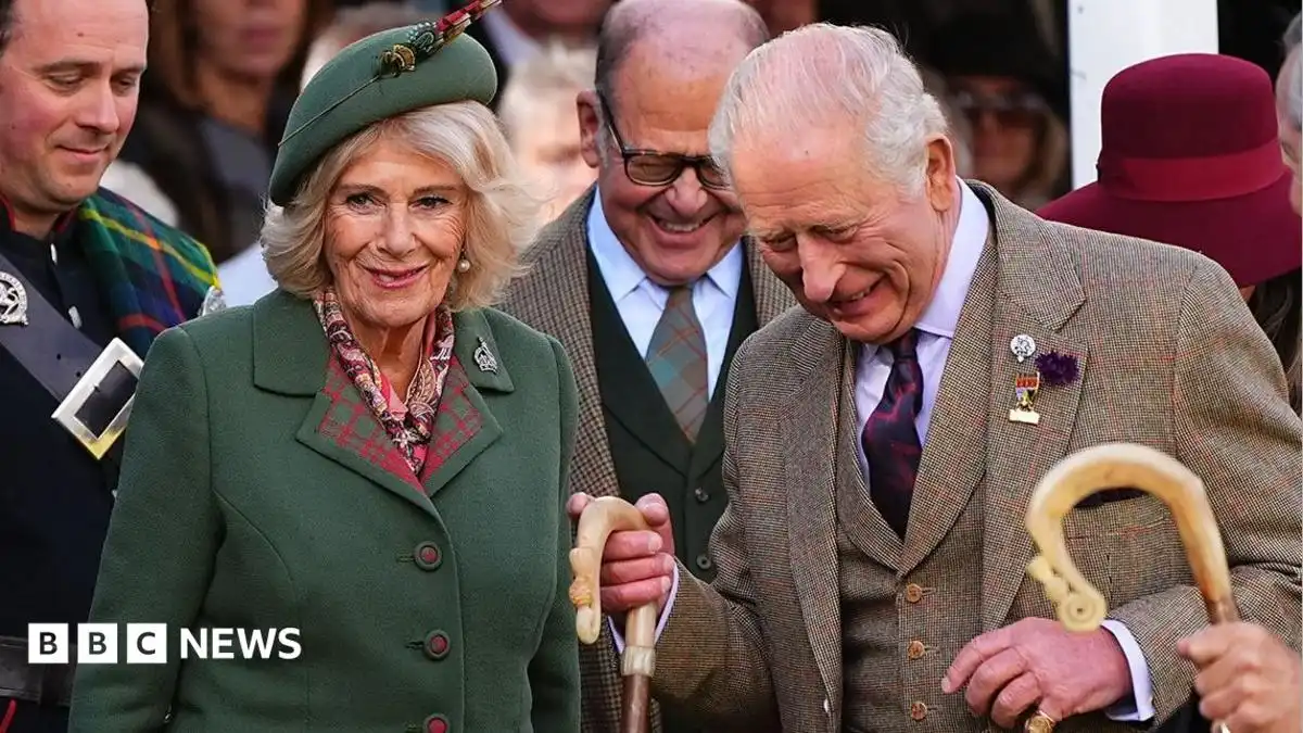 King and Queen join Highland games fans at Braemar Gathering