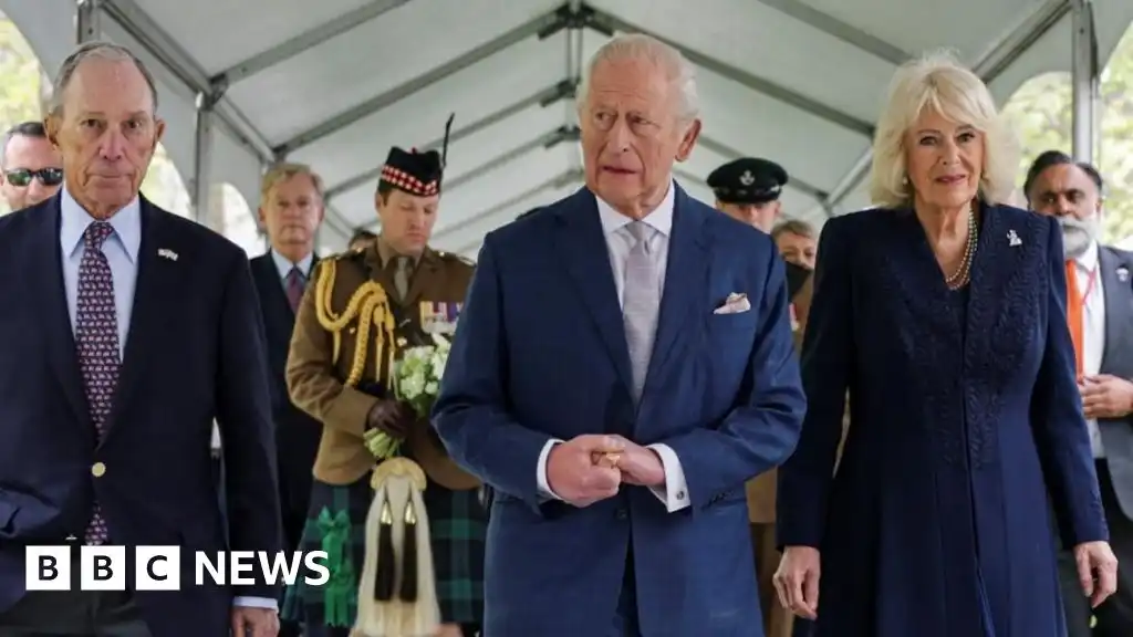 King and Queen lay flowers at 9/11 Memorial in New York