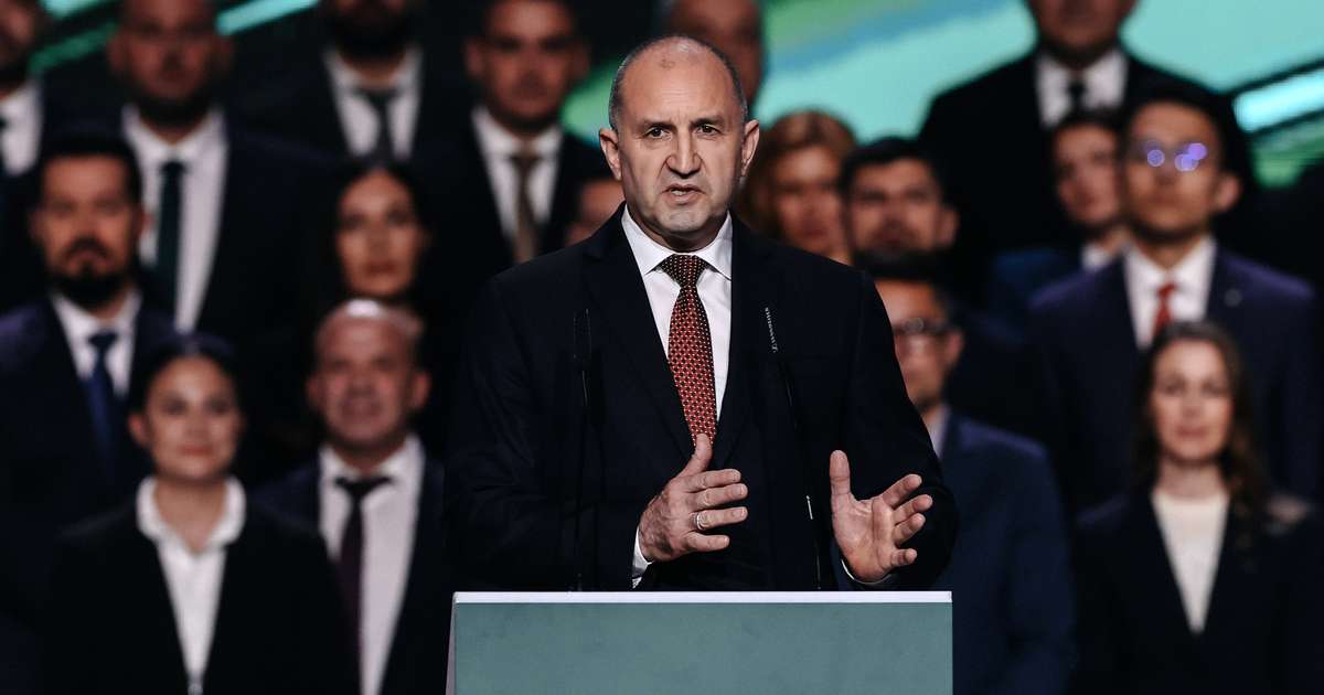 Kjörstaðir opnaðir fyrir áttundu þingkosningarnar á fimm árum