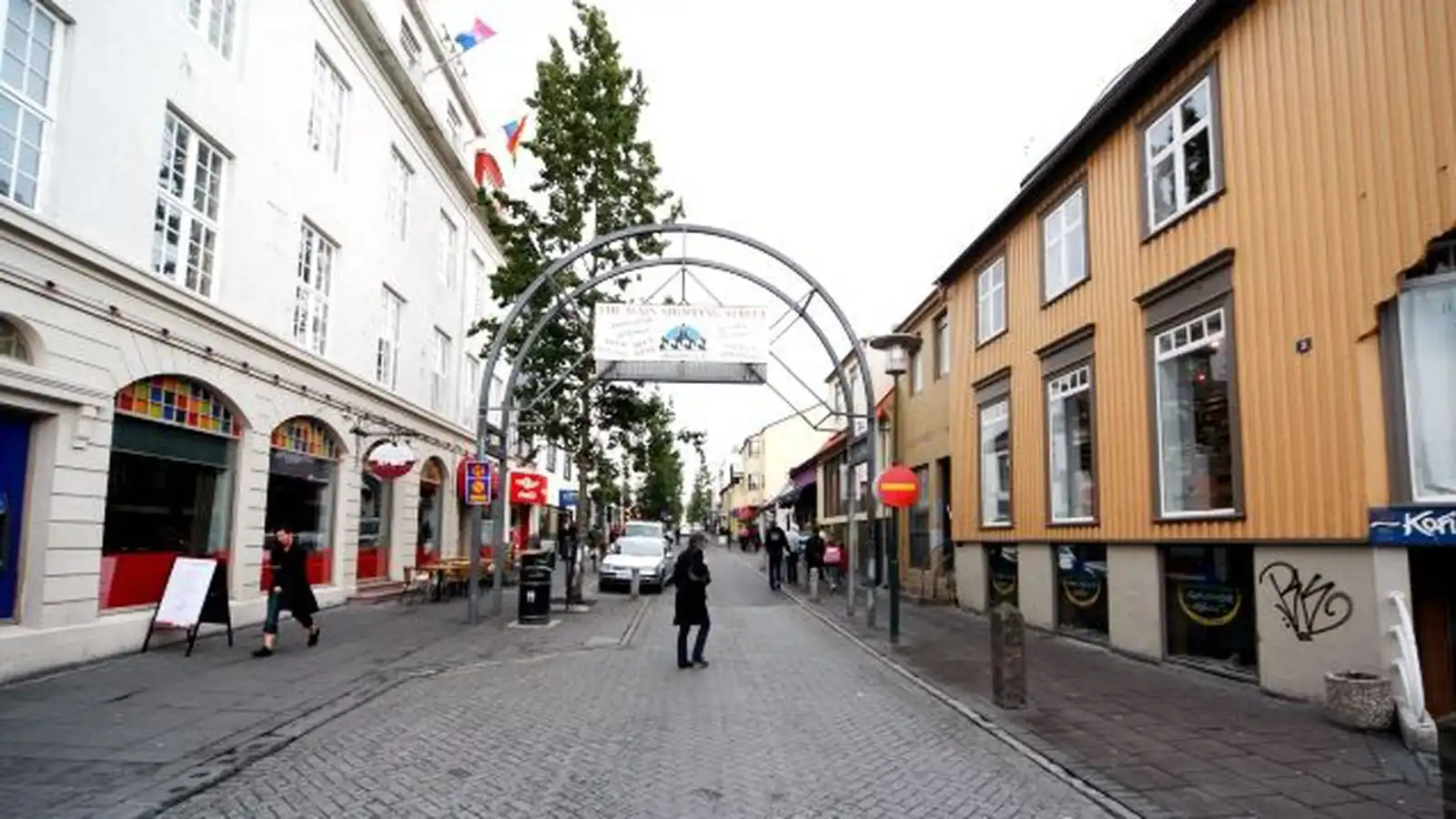 Kölluð á vett­vang vegna rifrildis þar sem annar tók upp hníf - Vísir