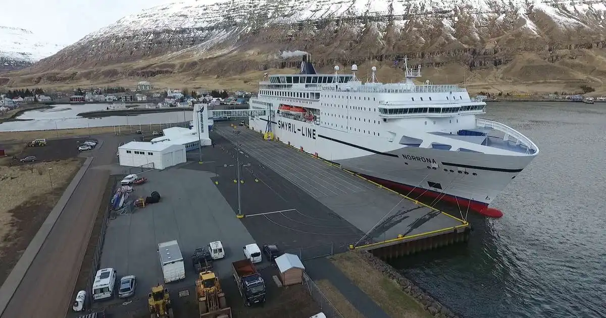 Kona framseld frá Belgíu vegna 70 kílóa af dópi í húsbíl